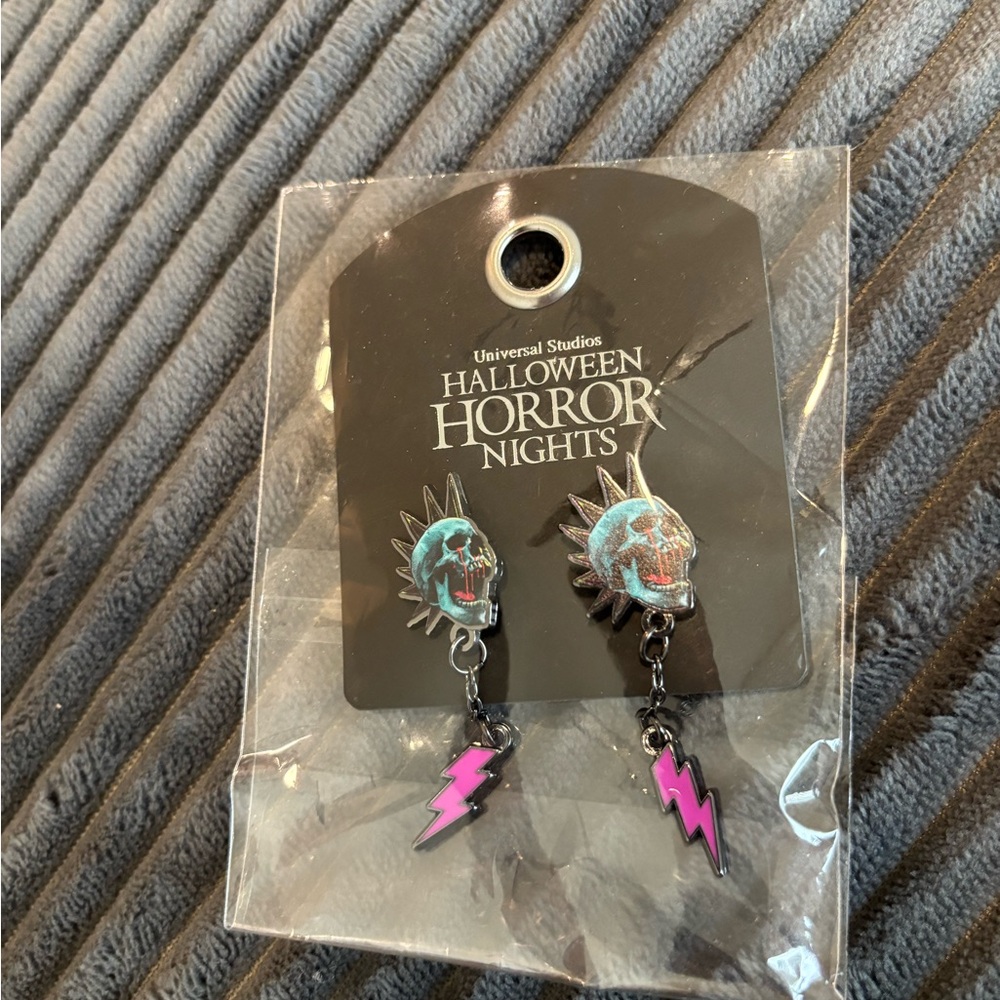 Universal Studios Halloween Horror Nights Pink Lightning Skull Drop Earrings